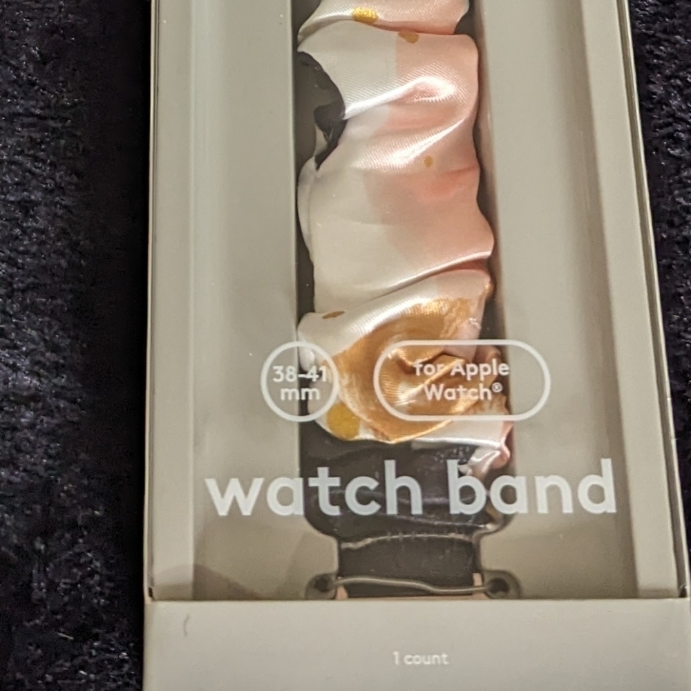 NIB Hey Day Apple Watch Band - Picture 4 of 4